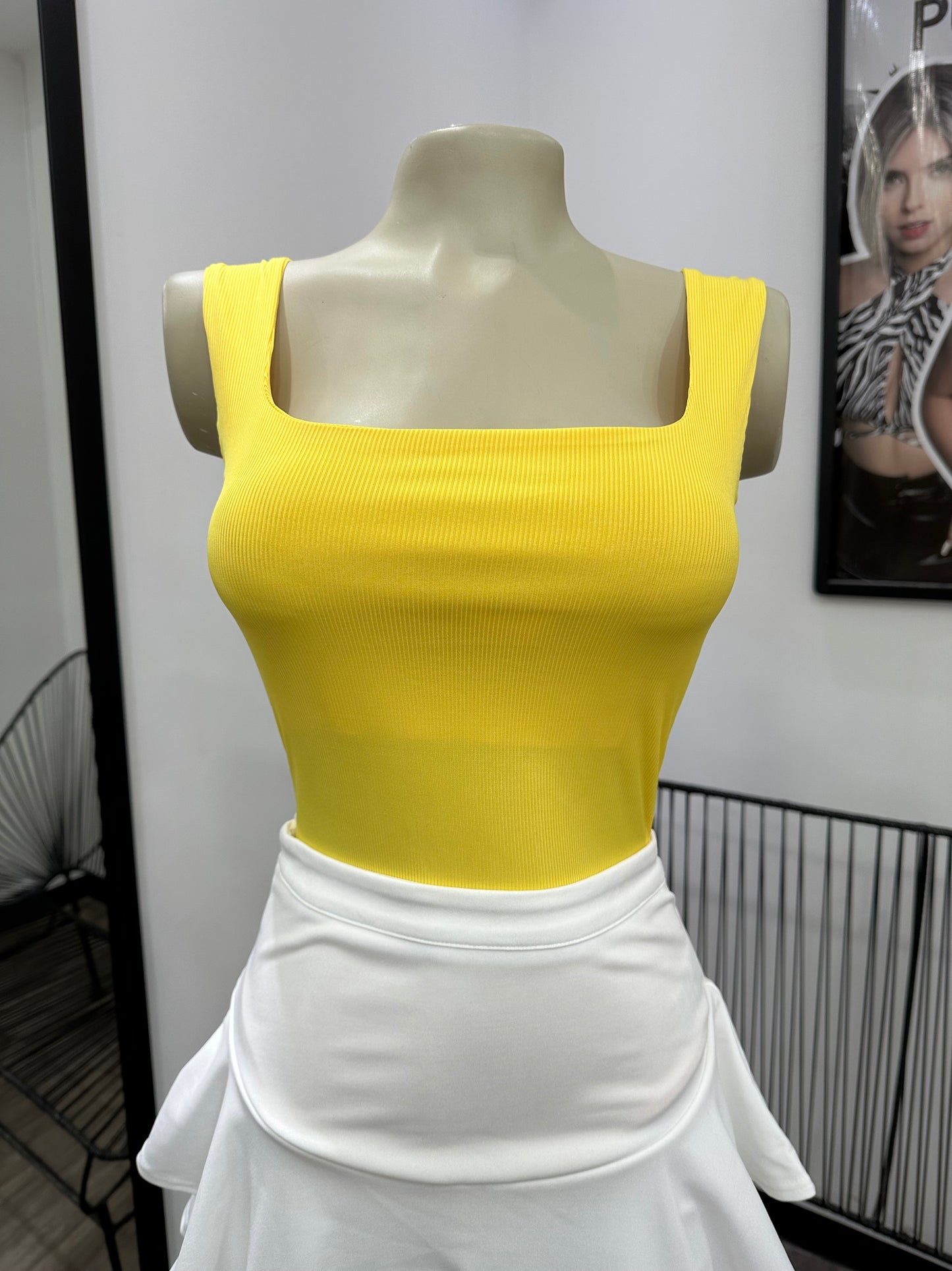 BODY RIB